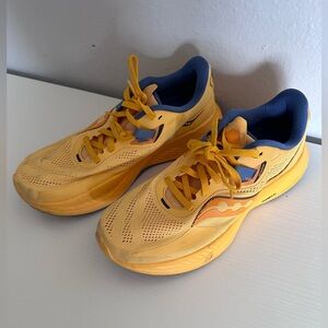 Saucony Tennis Shoes